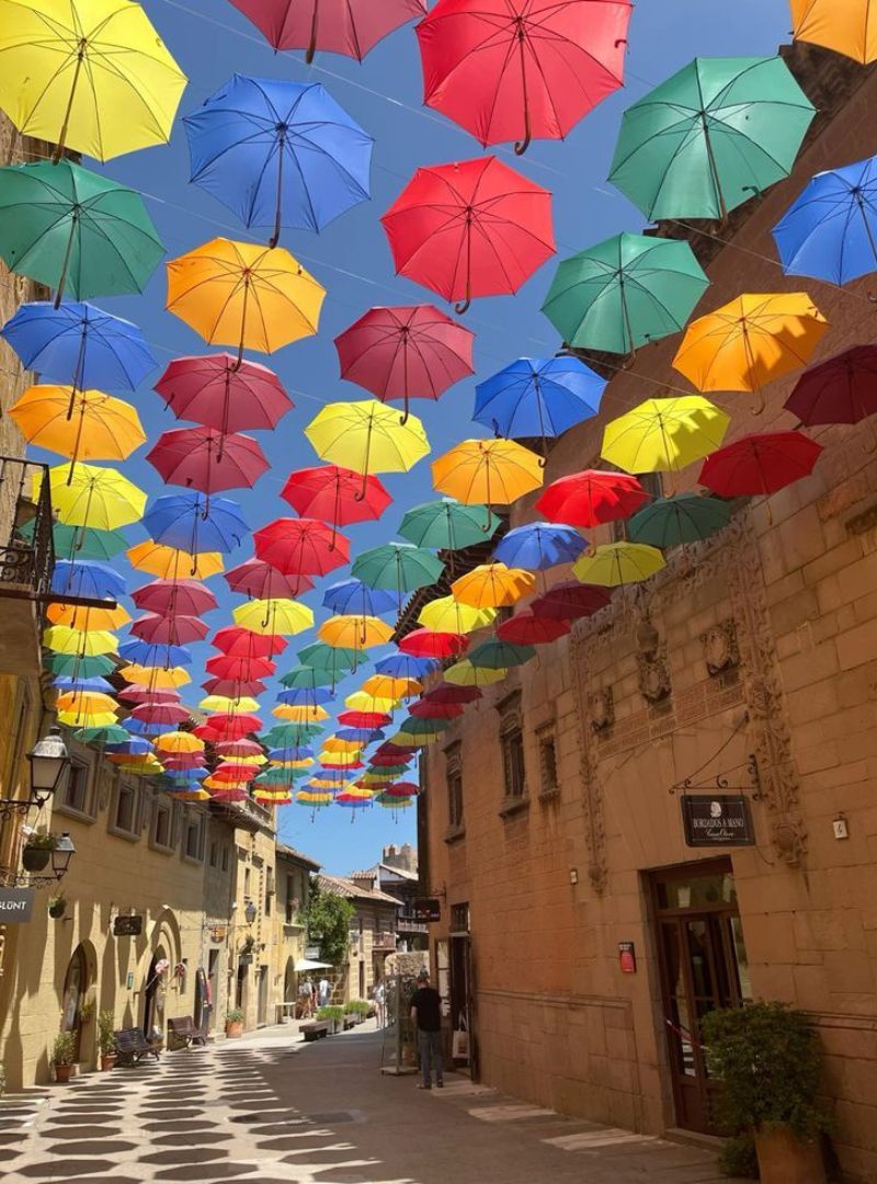 Image gallery marquee